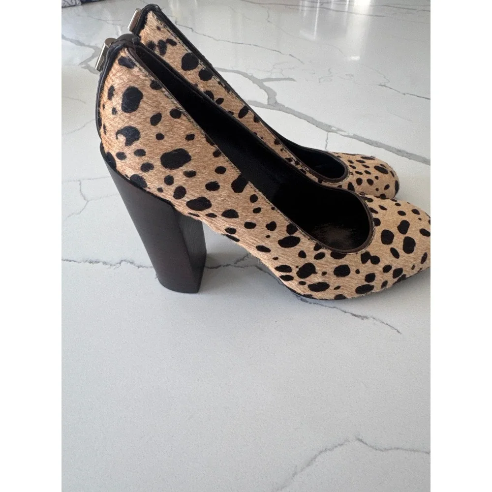 Tory Burch Leopard Print Calf Hair Block Heel Pumps Brown Tan Square Toe Shoes